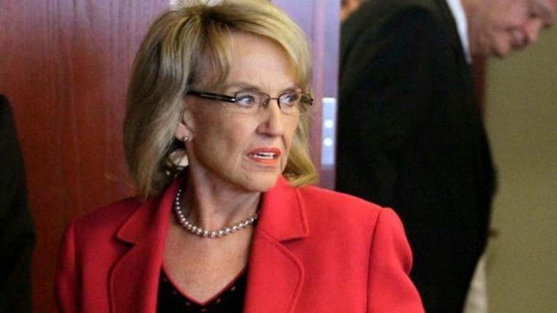 Arizona Governor Cries Foul Regarding Sponsors of Immigrant Kids